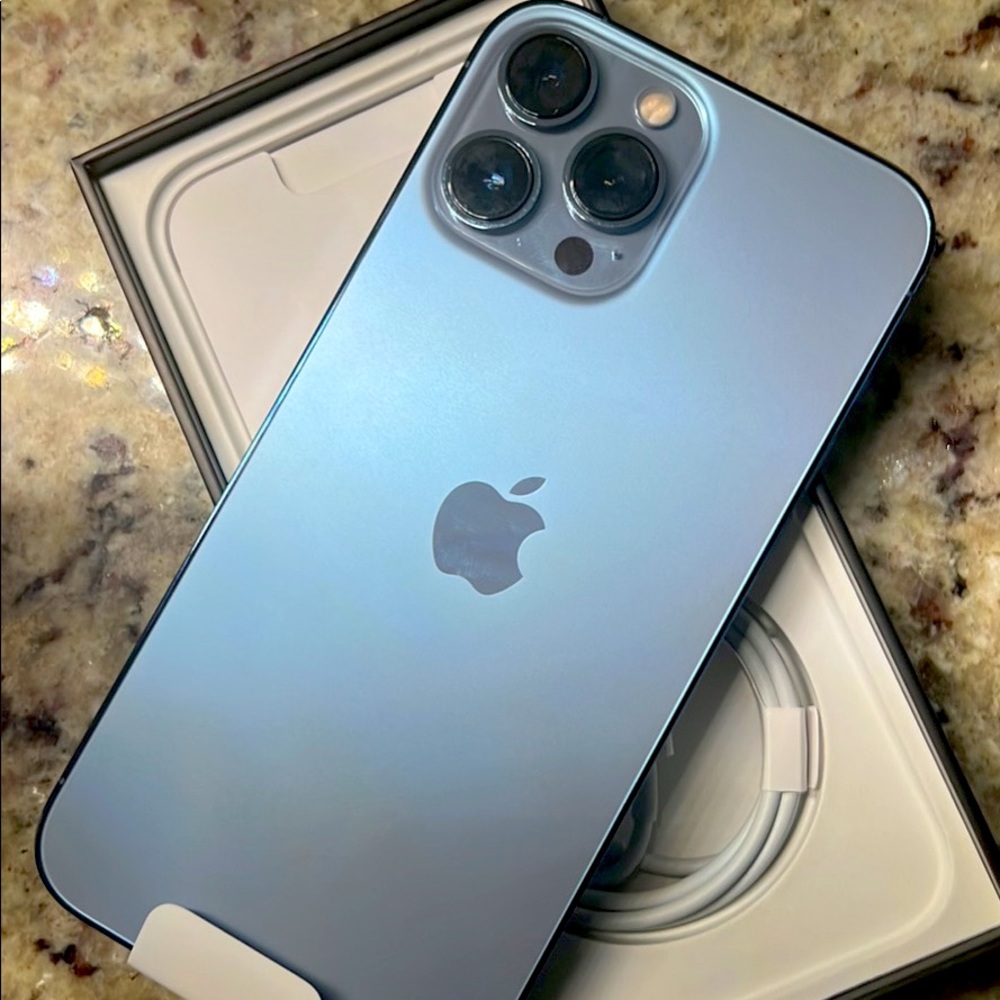 Unlocked iPhone 13 pro max .brand new. In box